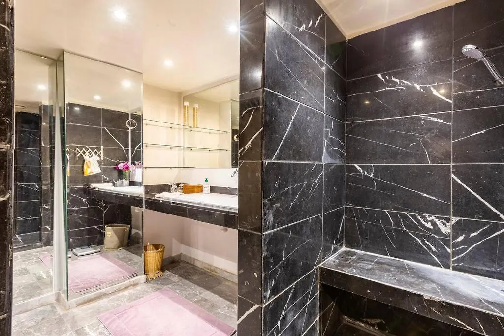 Somptueux Duplex Au Coeur De L'Hivernage Marakeş Fas