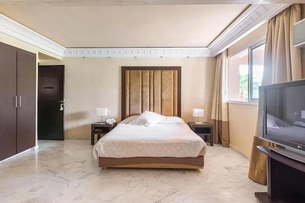 Daire Somptueux Duplex Au Coeur De L'Hivernage Marakeş